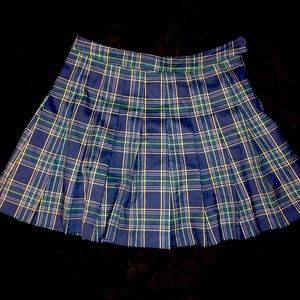 Plaid Pleated Skirt 💙